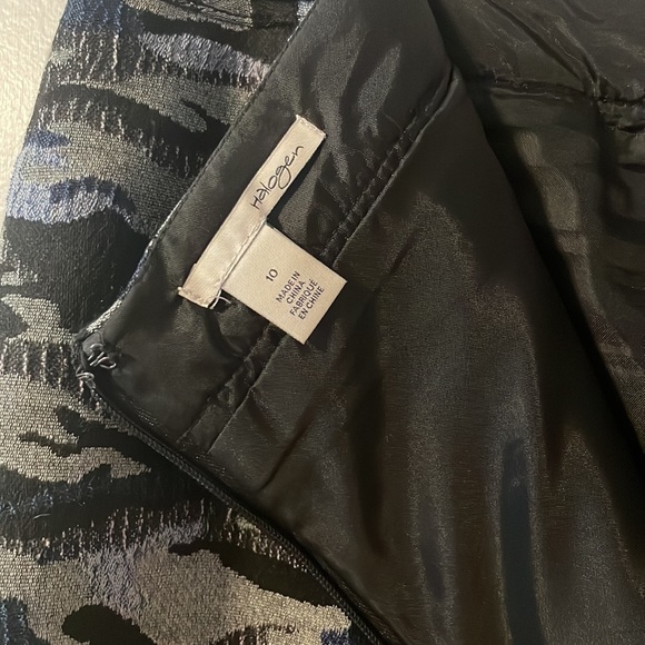 Mini camo skirt in blue grey tones. Final markdown! - Picture 4 of 4